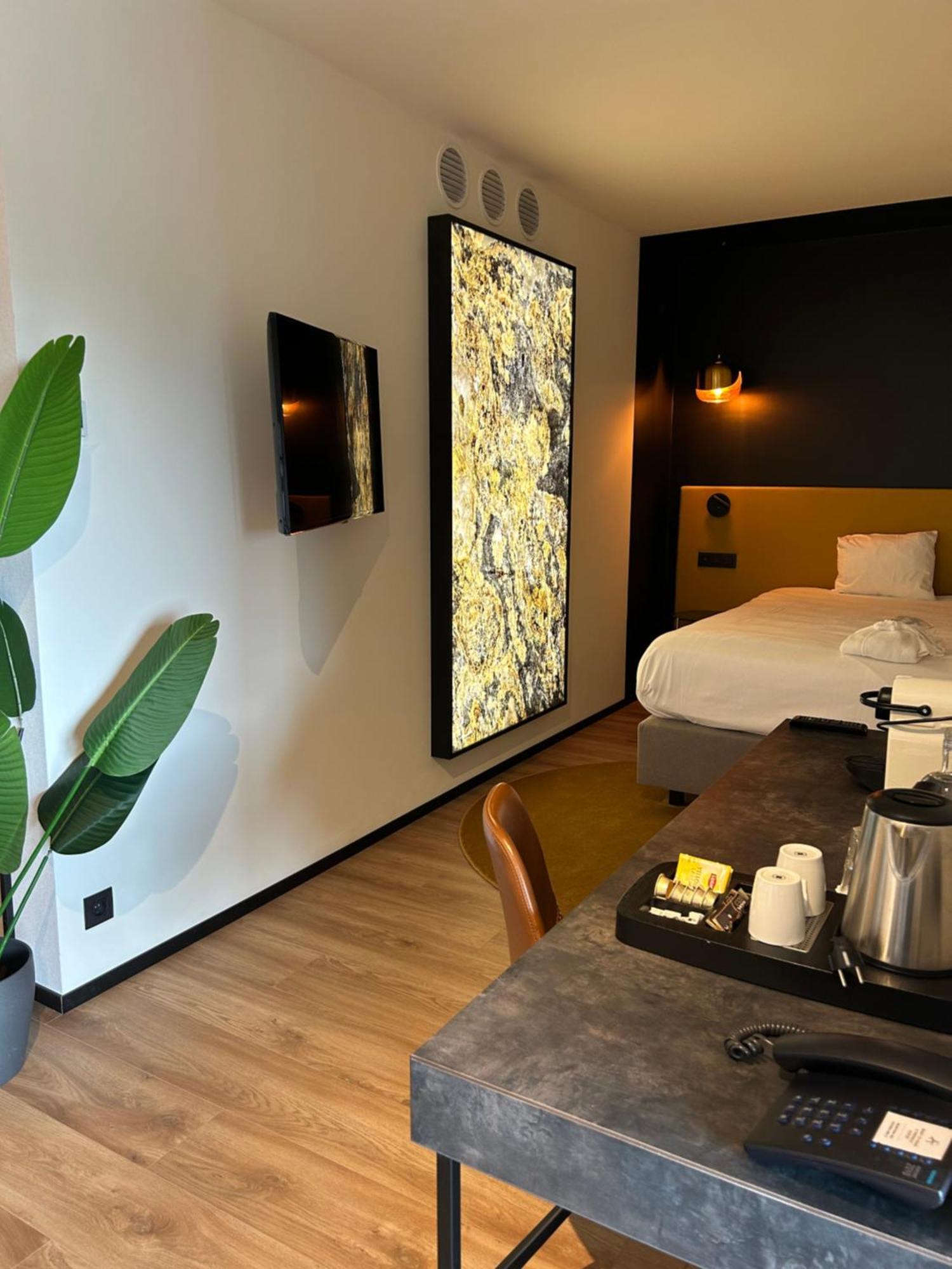 Ariane Hotel Ypres Exterior foto